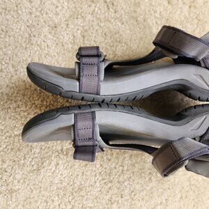 Teva Sandals s/n 4141 Mens 10 Grey